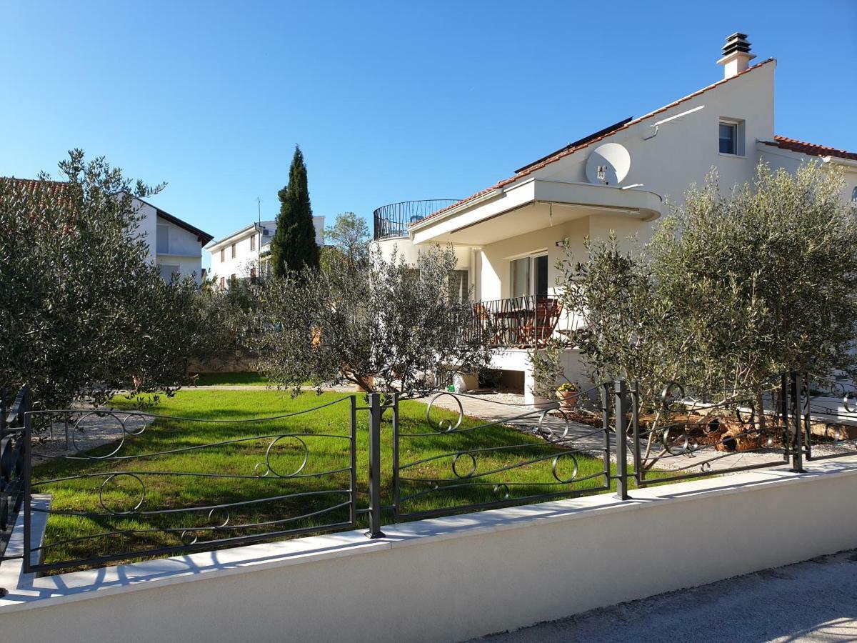 Fyaka Loft Apartments Vodice Exterior photo