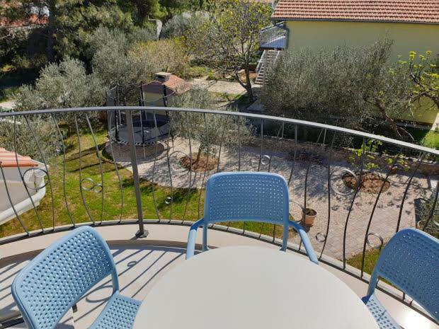 Fyaka Loft Apartments Vodice Exterior photo