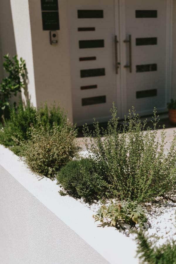 Fyaka Loft Apartments Vodice Exterior photo